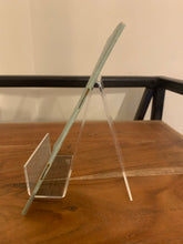 Uniform and Badges of the World