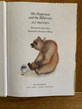 Mrs Pepperpot and the Bilberries