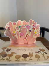 Kipper's Balloon - a pop-up book
