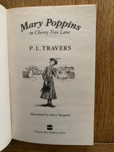 Mary Poppins complete five book set
