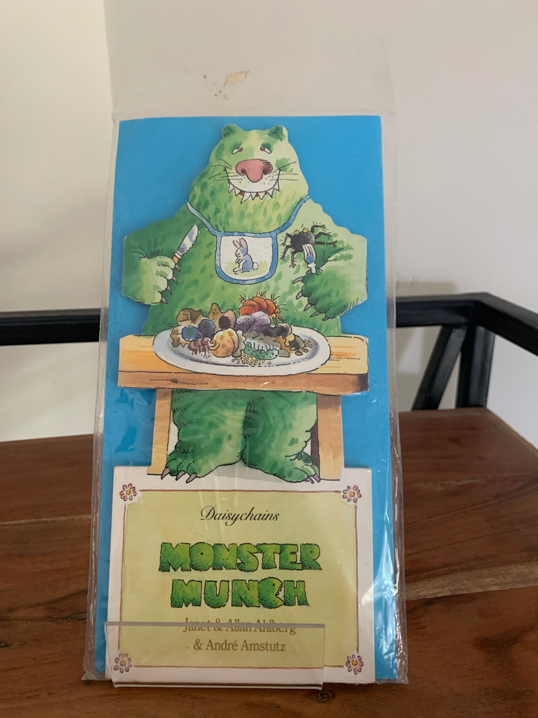 Daisychains: Monster Munch