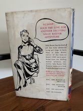 Sally Baxter - Girl Reporter and the Mystery Heiress