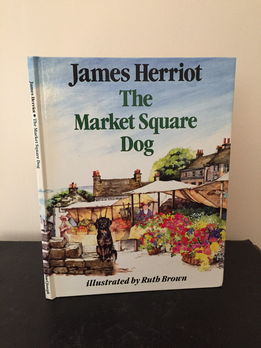 The Market Square Dog