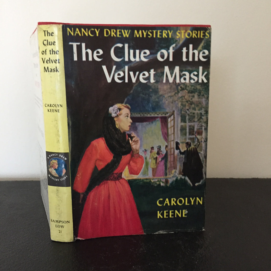 Nancy Drew. The Clue of the Velvet Mask