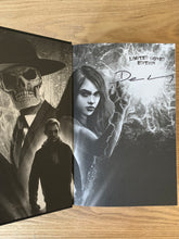 Skulduggery Pleasant - Dead or Alive (signed Limited edition)